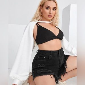 SHEIN Solid Super Crop Top Without Bra